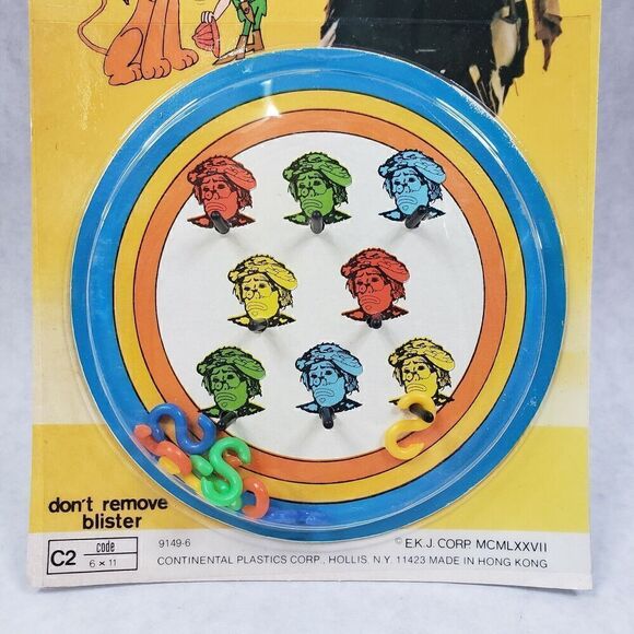 1967 EMMETT KELLY JR Hook 'EM Game Harmony EK J. Corp. Excellent Condition - Picture 3 of 7